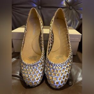 Naturalizer Gold and Silver Woven Flats Size 8